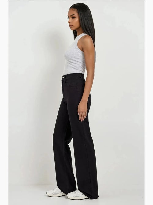 Jeans in denim a gamba dritta hiccup - Kiabi Jeans in denim a gamba dritta hiccup - Kiabi