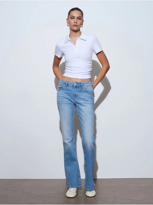Jeans in denim bootcut a vita bassa dilvin - Kiabi Jeans in denim bootcut a vita bassa dilvin - Kiabi
