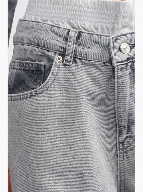 Jeans in denim di cotone a vita alta e gamba ampia dilvin - Kiabi Jeans in denim di cotone a vita alta e gamba ampia dilvin - Kiabi