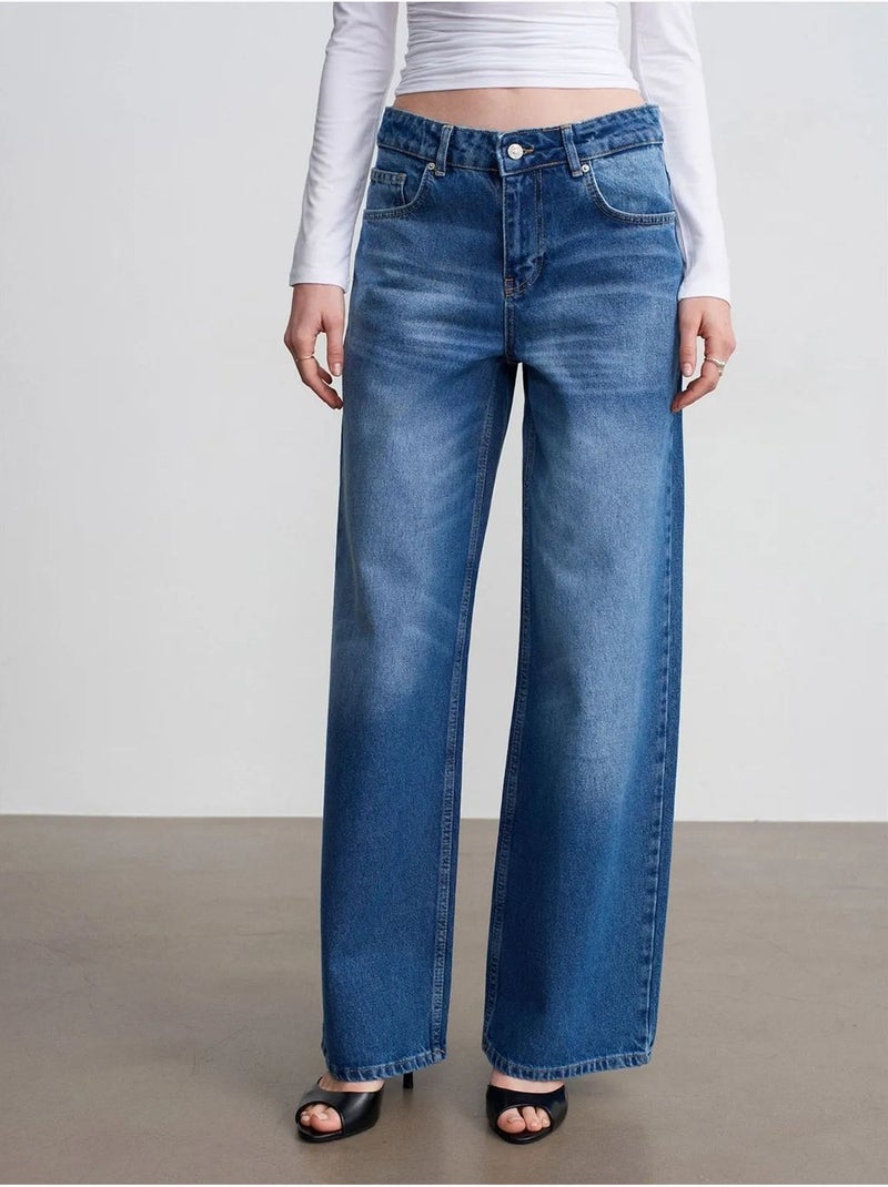 Jeans in denim di cotone a vita bassa e gamba ampia dilvin Blu zaffiro - Kiabi