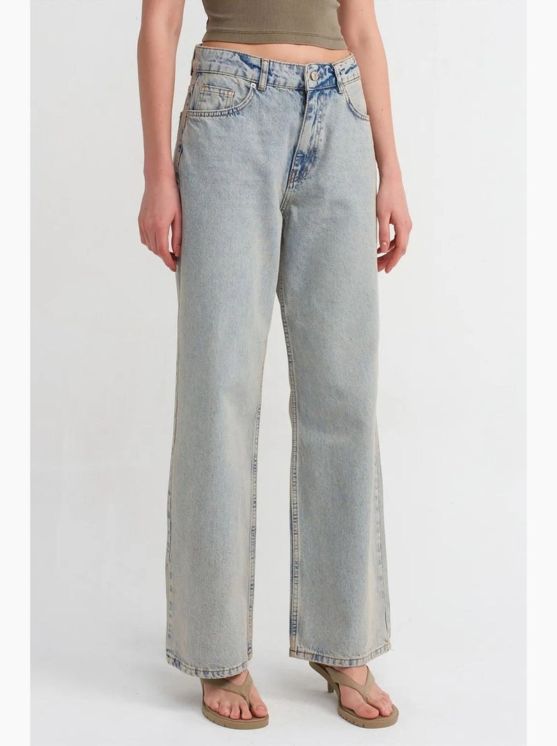 Jeans in denim di cotone a vita media a gamba ampia dilvin Blu chiaro - Kiabi