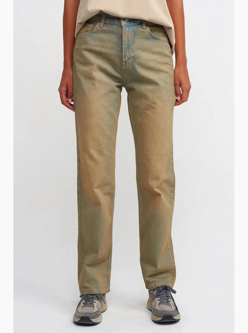 Jeans in denim di cotone a vita media a gamba dritta dilvin - Kiabi Jeans in denim di cotone a vita media a gamba dritta dilvin - Kiabi