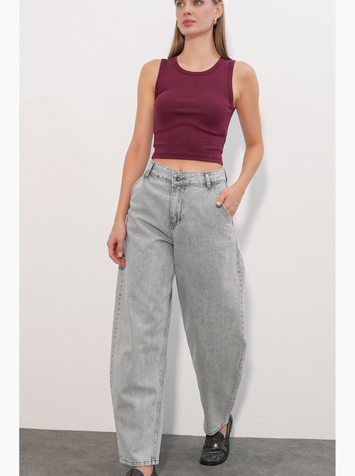 Jeans larghi a vita alta bdart - Kiabi Jeans larghi a vita alta bdart - Kiabi
