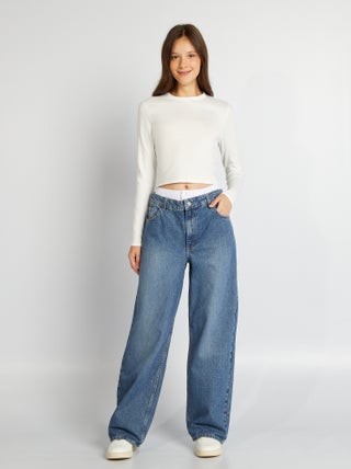 Jeans larghi con finte mutande integrate