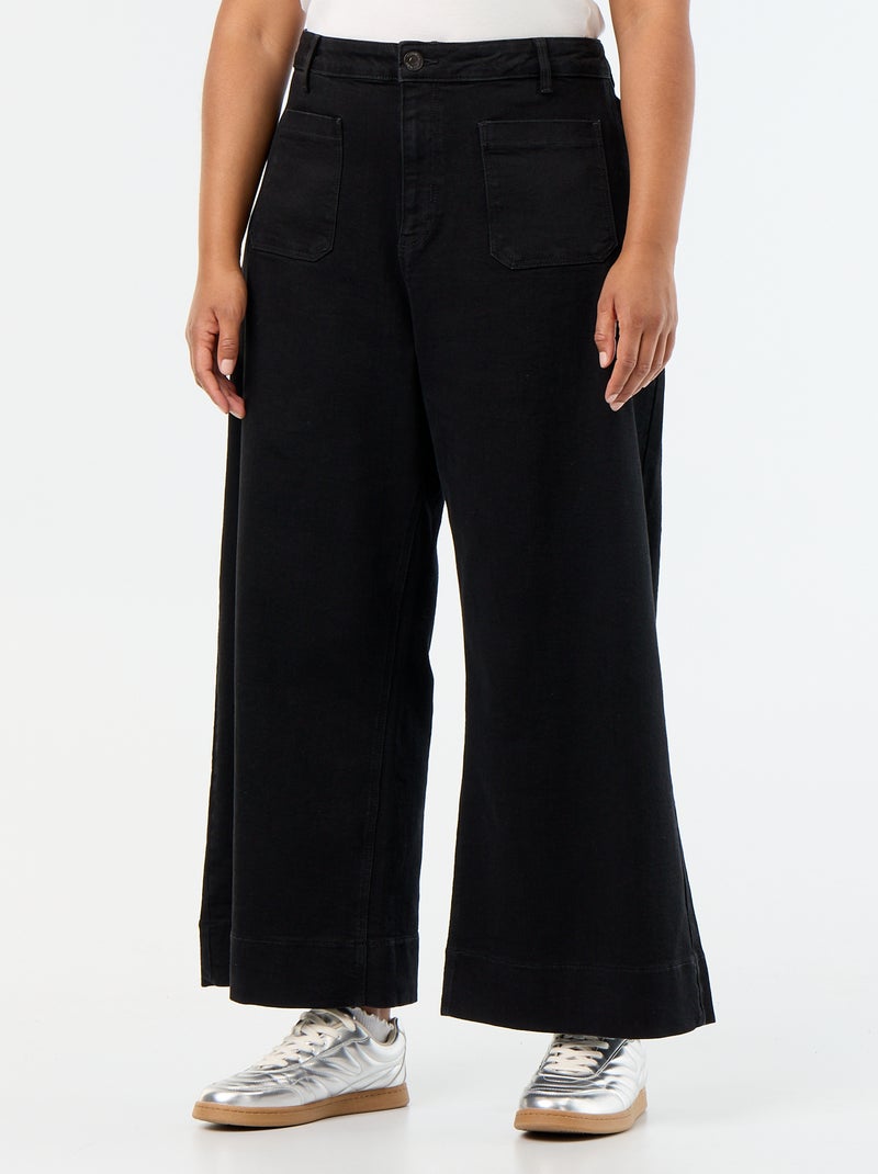 Jeans larghi con tasche applicate Nero - Kiabi