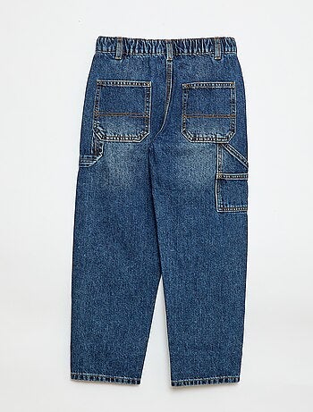 Jeans larghi con tasche grandi