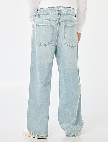Jeans larghi stile baggy con finto slip integrato in vita