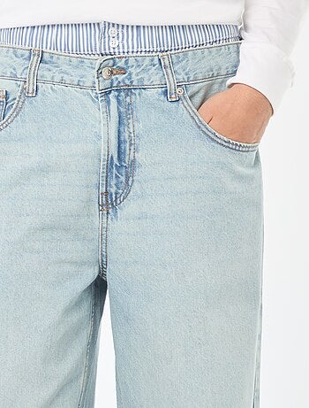 Jeans larghi stile baggy con finto slip integrato in vita