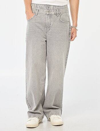 Jeans larghi stile baggy con finto slip integrato in vita