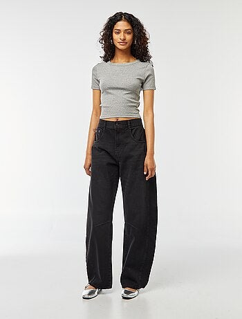 Jeans larghi taglio a palloncino