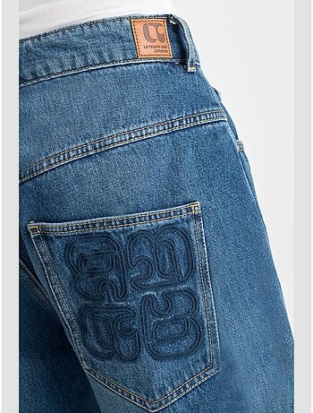 Jeans loose, taglio largo , lunghezza 34