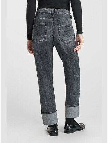 Jeans loose, taglio largo , lunghezza 34