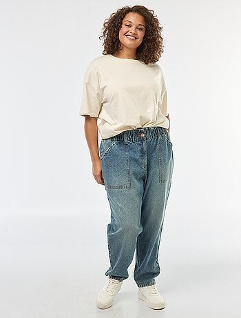 Jeans mom con elastico in vita
