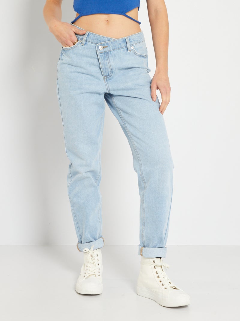 Jeans mom con patta di abbottonatura spostata blu - Kiabi