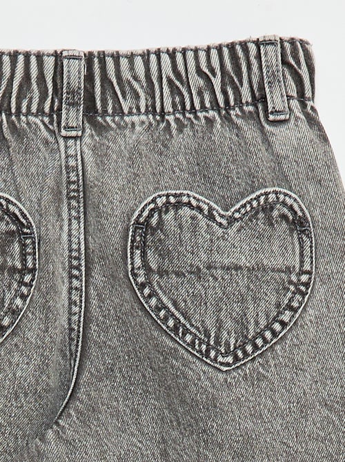 Jeans mom con tasche a forma di cuore - Kiabi