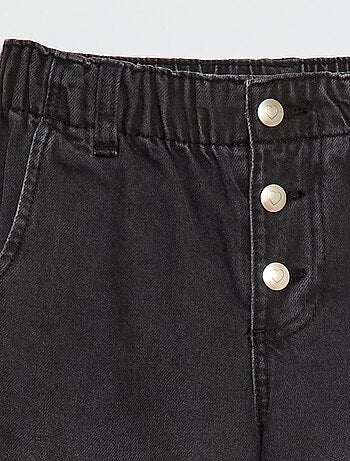 Jeans mom con tasche a forma di cuore