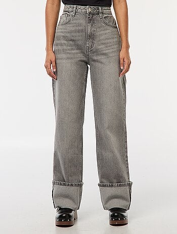 Jeans regular / a vita alta con ampio risvolto alla base