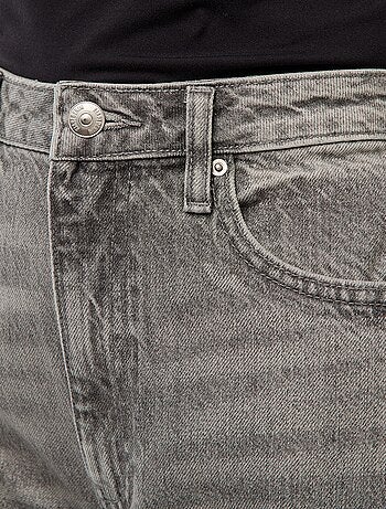 Jeans regular / a vita alta con ampio risvolto alla base