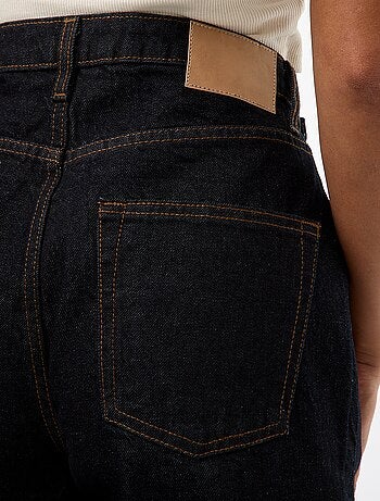 Jeans regular / a vita alta con ampio risvolto alla base