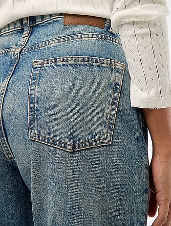 Jeans regular / a vita alta con ampio risvolto alla base