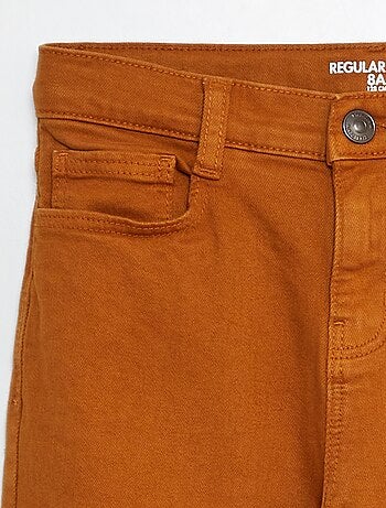 Jeans regular taglio dritto