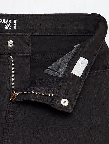 Jeans regular taglio dritto