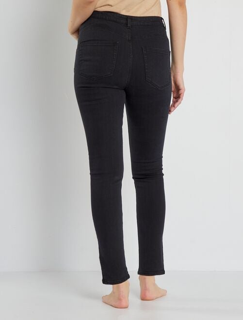 kensie Jeans a vita media classica skinny Easy cucitura interna 66 cm, taglie 0-16, Pace Wash, 44 IT