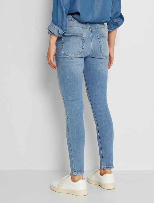 Jeans skinny push up L28 - BLU - Kiabi - 15.00€