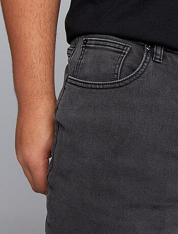 Jeans slim elasticizzato - L32