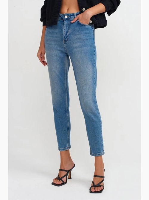 Jeans slim straight a vita alta da donna dilvin - Kiabi Jeans slim straight a vita alta da donna dilvin - Kiabi