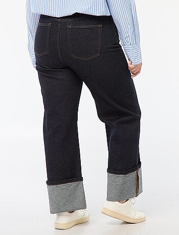 Jeans straight con risvolto
