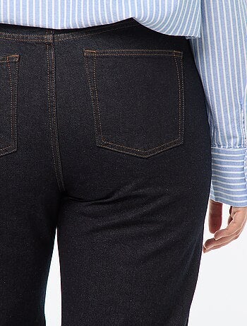Jeans straight con risvolto