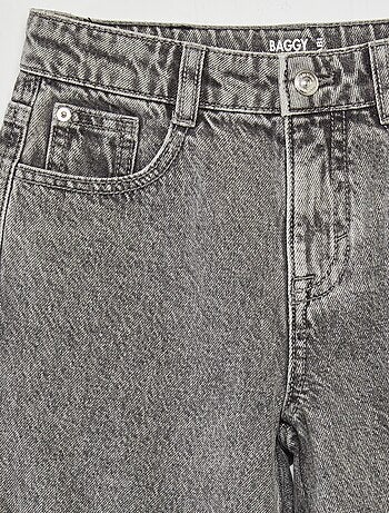 Jeans taglio baggy