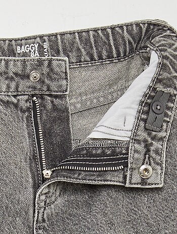 Jeans taglio baggy