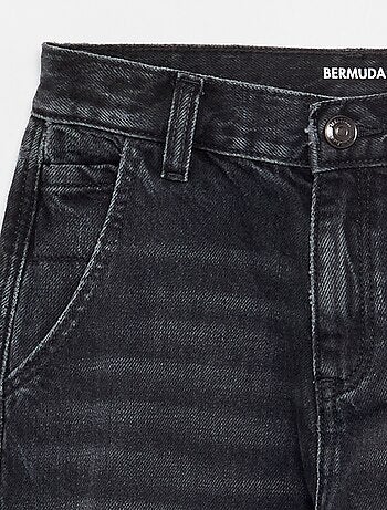 Jeans taglio dritto a 5 tasche