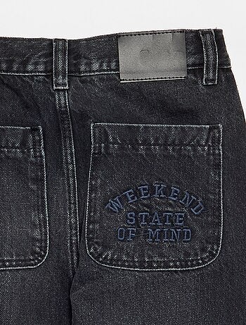 Jeans taglio dritto a 5 tasche