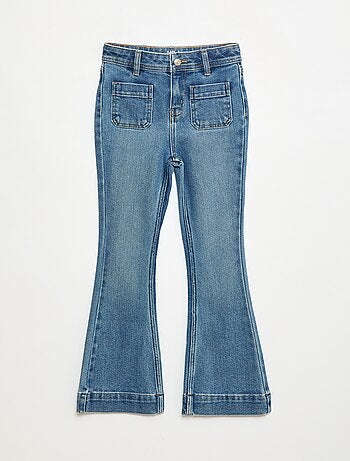 Jeans taglio flare/bootcut con tasche applicate