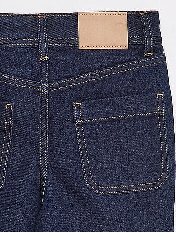 Jeans taglio flare/bootcut con tasche applicate