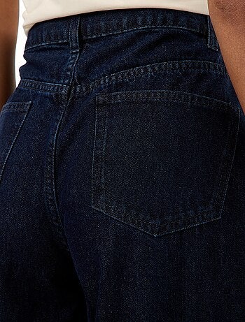 Jeans taglio wide leg a 5 tasche