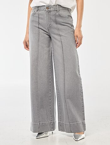 Jeans taglio wide leg a 5 tasche