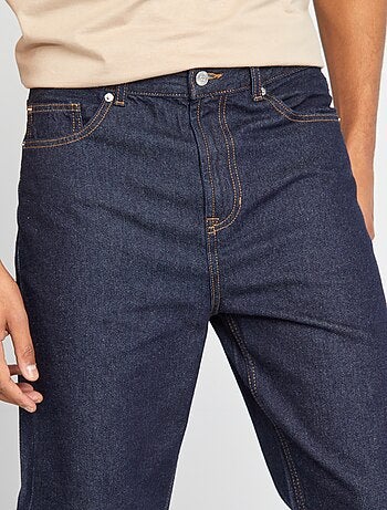 Jeans tapered slim / taglio affusolato 5 tasche