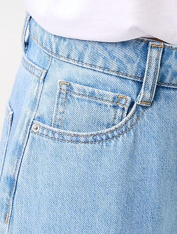 Jeans wide leg a gamba larga con nodi fantasia al fondo