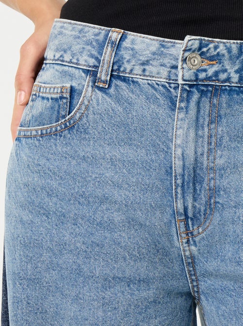 Jeans wide leg con contrasto sui lati - Kiabi Jeans wide leg con contrasto sui lati - Kiabi