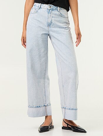 Jeans wide leg con risvolto all'orlo
