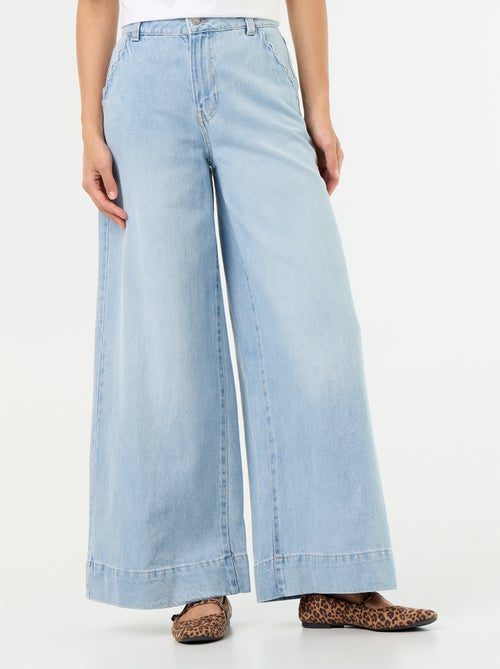 Jeans wide leg con tasche intagliate - Kiabi Jeans wide leg con tasche intagliate - Kiabi