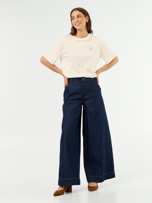 Jeans wide leg con tasche intagliate - Kiabi Jeans wide leg con tasche intagliate - Kiabi