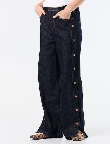 Jeans wide leg / taglio ampio con bottoni a pressione decorativi sui lati