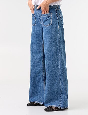 Jeans wide leg / taglio ampio con tasche applicate