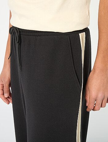 Joggers a gamba larga con banda decorativa
