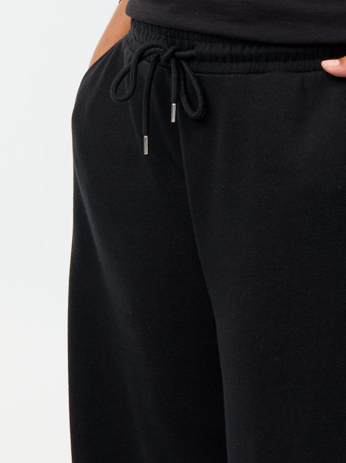 Joggers ampi tinta unita - Kiabi Joggers ampi tinta unita - Kiabi